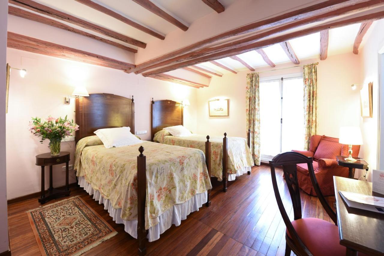 Hotel Casas De La Juderia